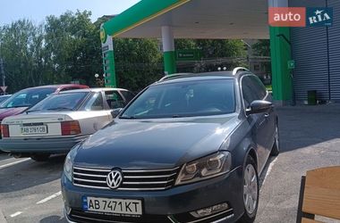 Універсал Volkswagen Passat 2011 в Вінниці