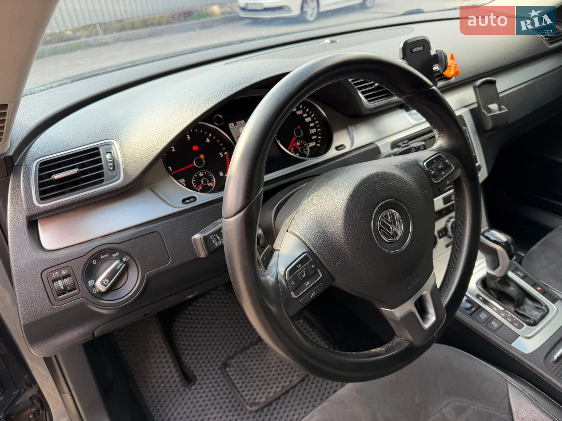 2012 Volkswagen Passat - мініатюра 24