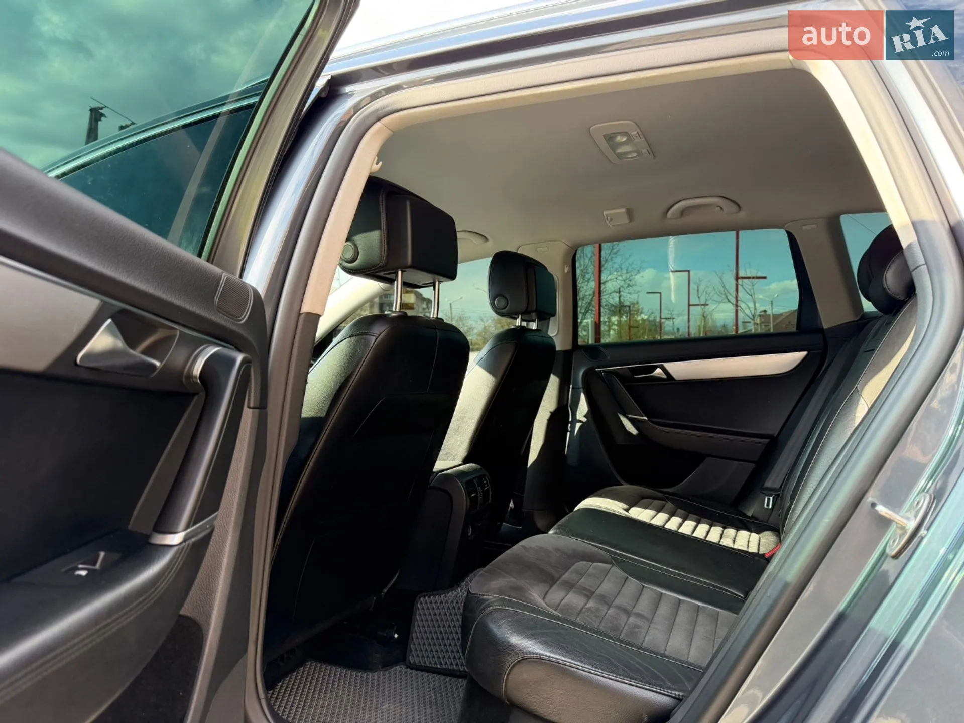 2012 Volkswagen Passat - мініатюра 28