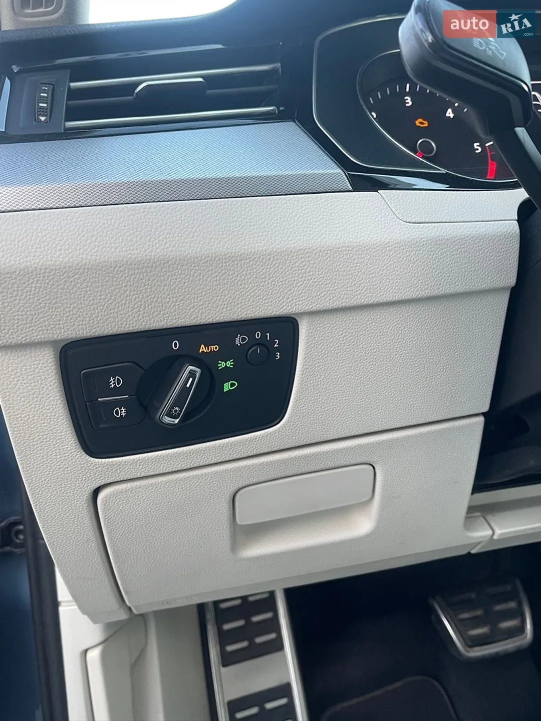 2016 Volkswagen Passat - мініатюра 10