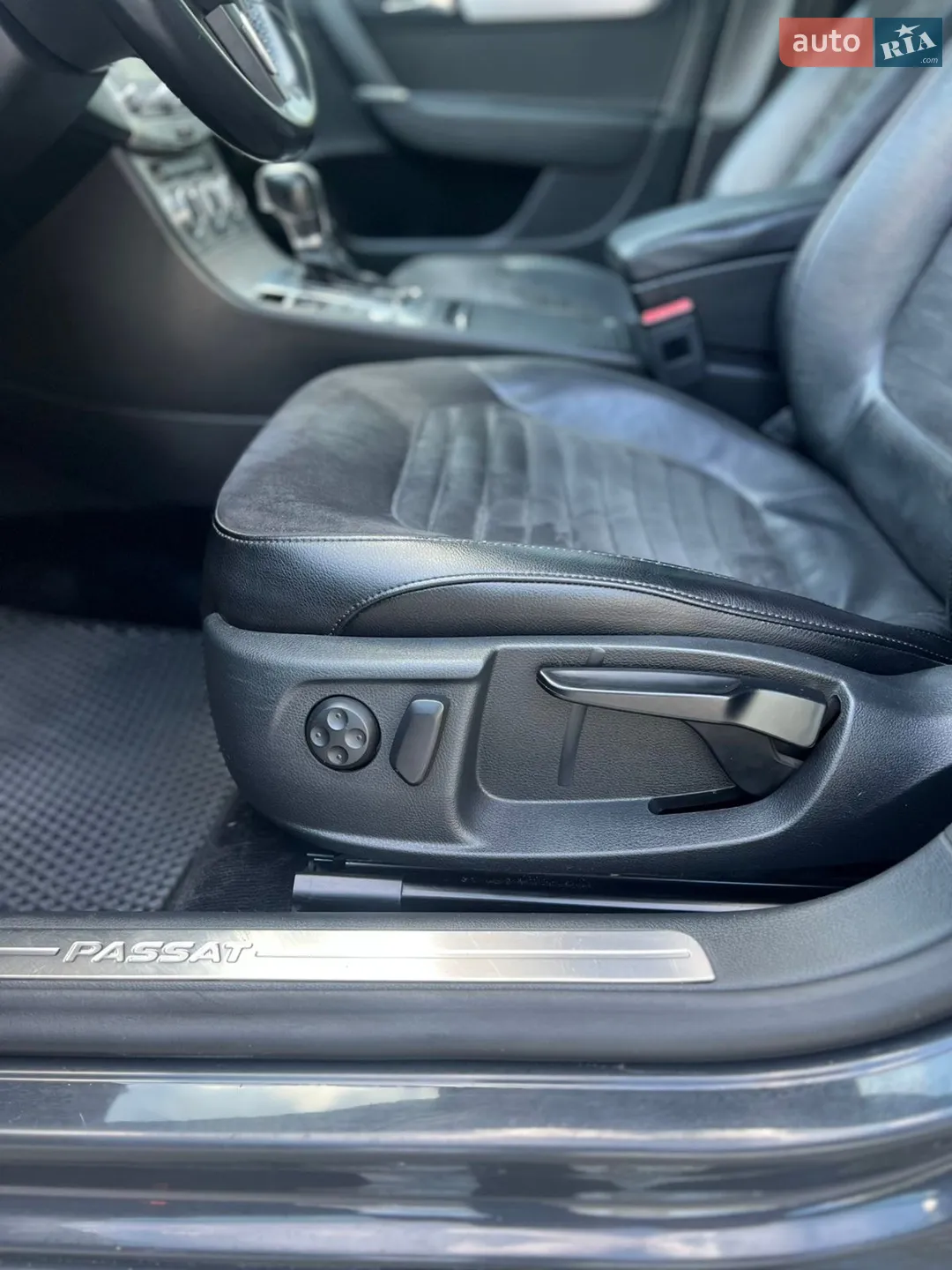 2012 Volkswagen Passat - мініатюра 4