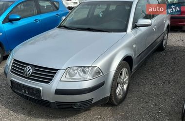 Универсал Volkswagen Passat 2001 в Киеве