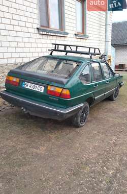 Универсал Volkswagen Passat 1986 в Ровно