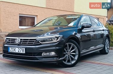 Седан Volkswagen Passat 2018 в Дрогобыче