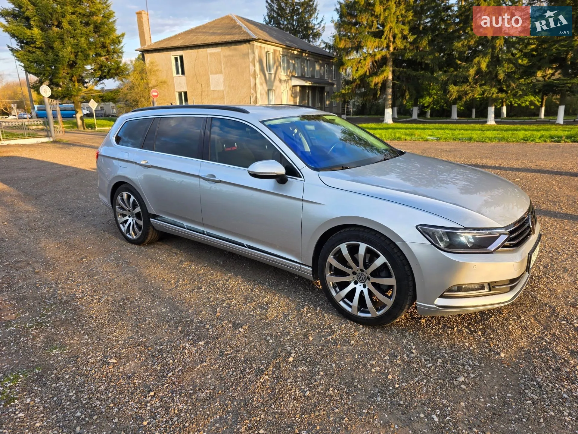 2019 Volkswagen Passat - мініатюра 13