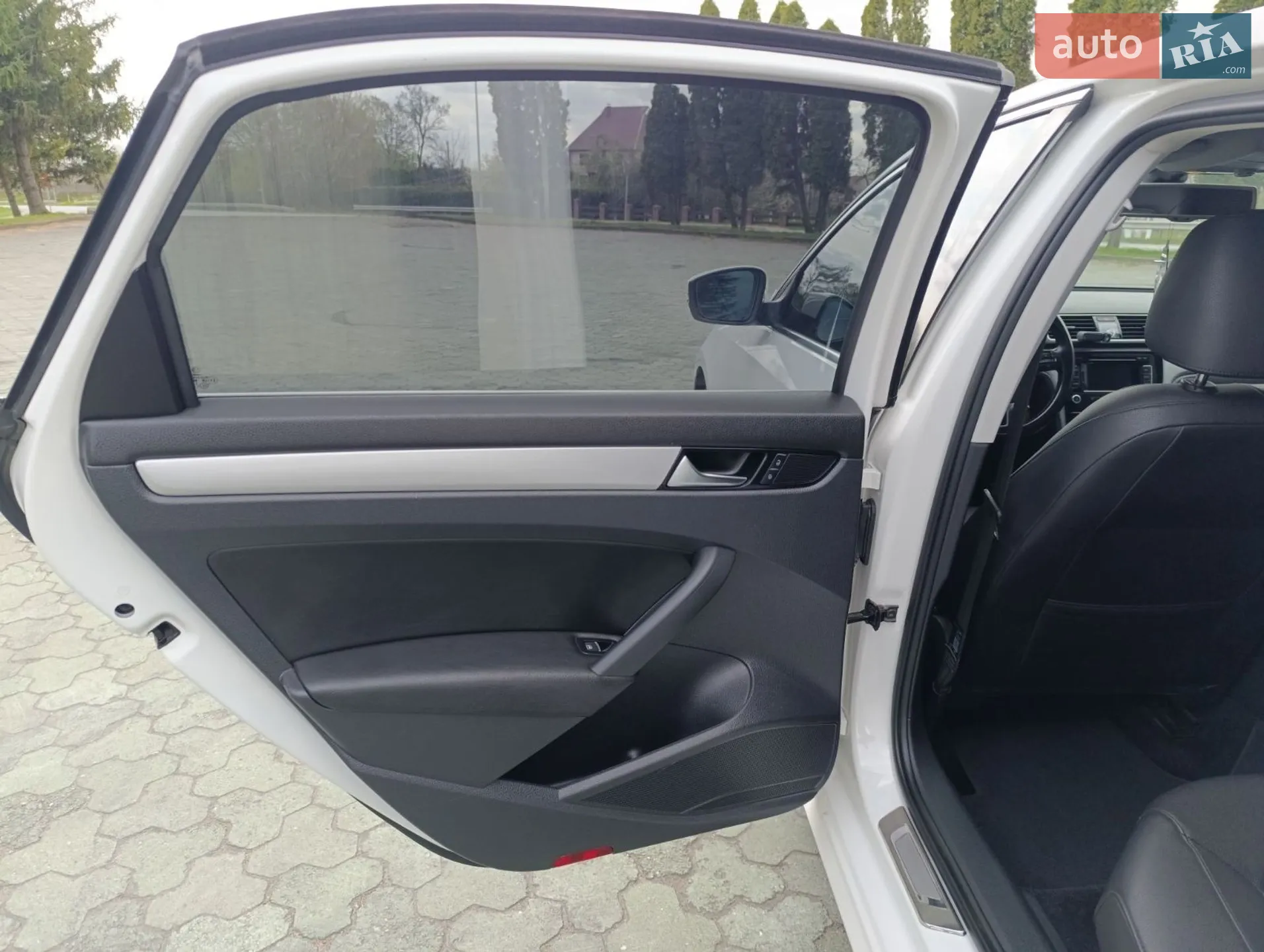 2012 Volkswagen Passat - мініатюра 26
