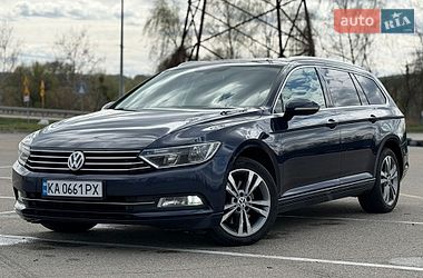 Универсал Volkswagen Passat 2014 в Киеве