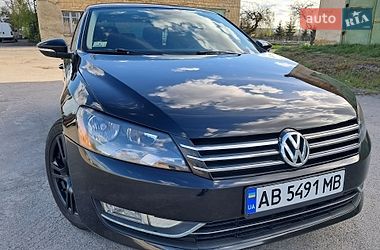 Седан Volkswagen Passat 2011 в Тростянці