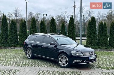 Универсал Volkswagen Passat 2010 в Харькове