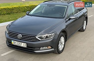 Універсал Volkswagen Passat 2016 в Одесі