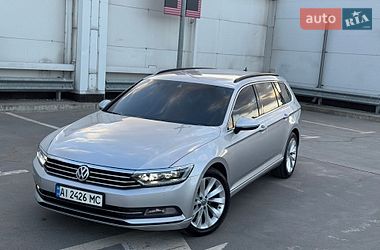 Универсал Volkswagen Passat 2015 в Киеве