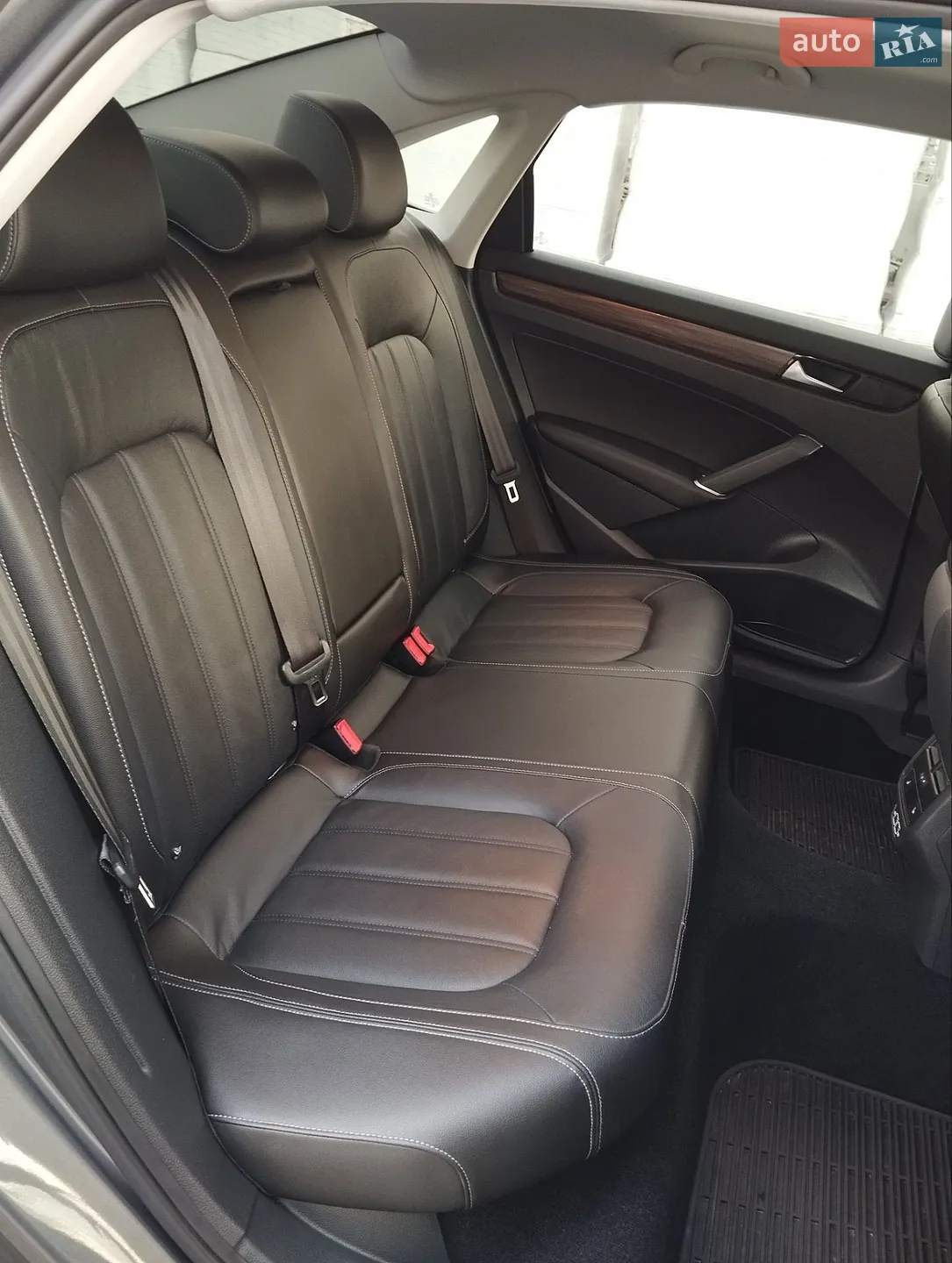 2021 Volkswagen Passat - мініатюра 17