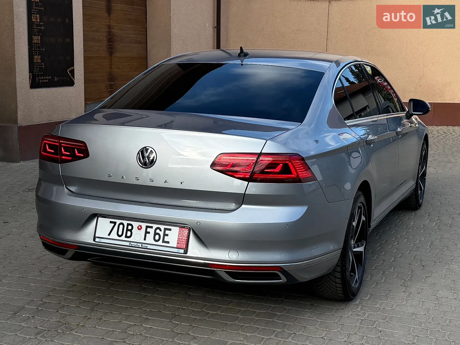 2019 Volkswagen Passat - мініатюра 3