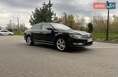 Седан Volkswagen Passat 2012 в Хмельницком