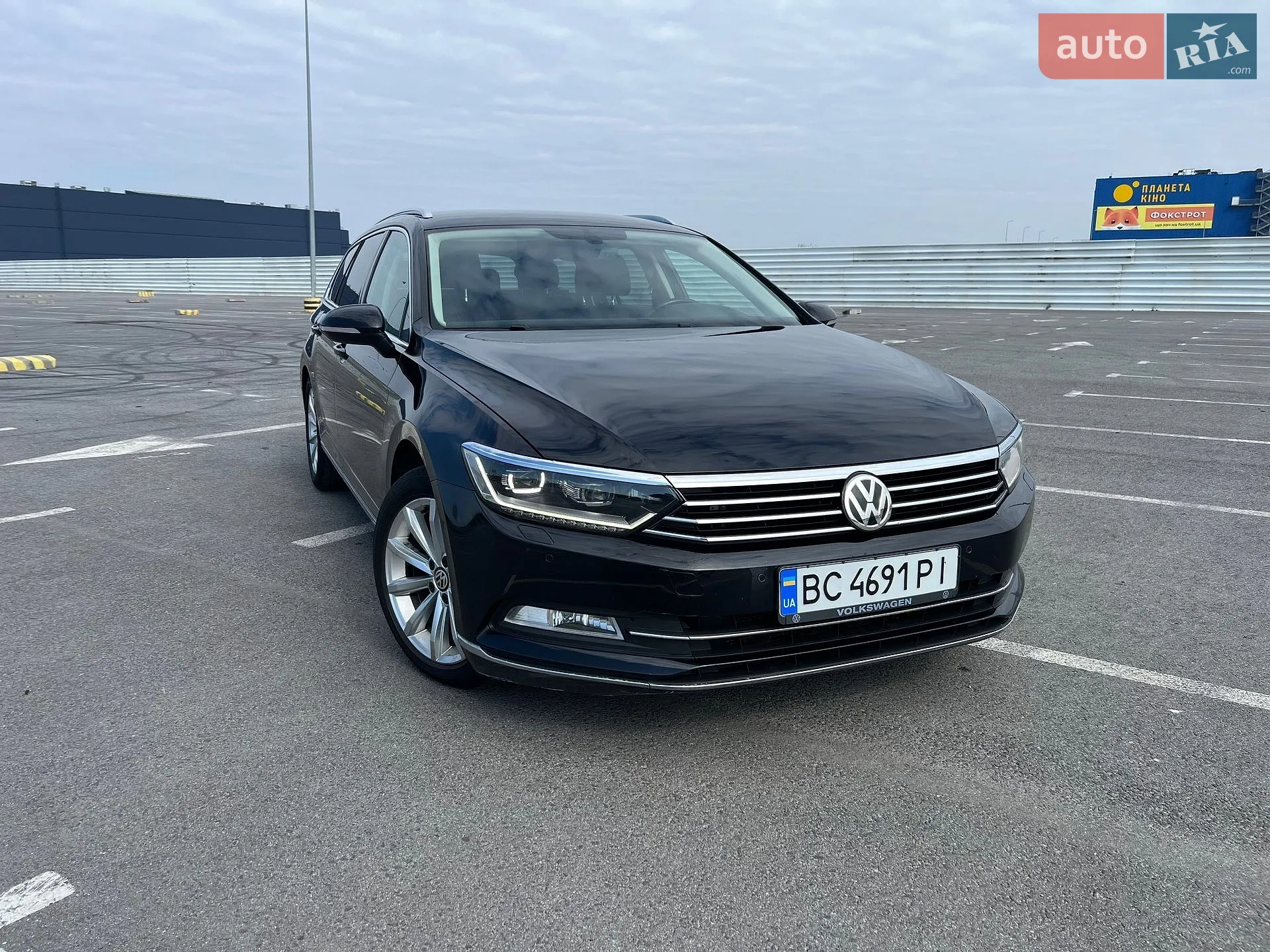 2015 Volkswagen Passat - фото 1