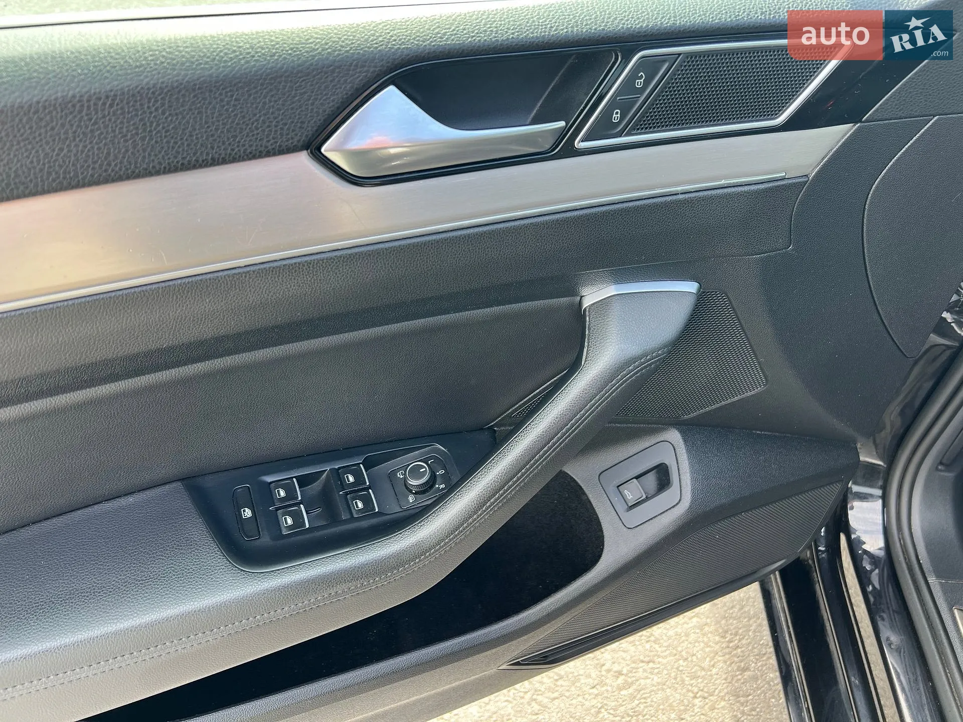 2015 Volkswagen Passat - мініатюра 10