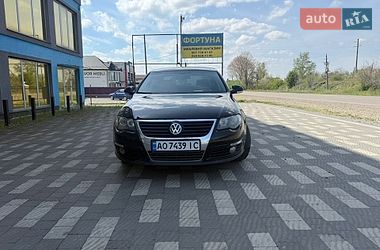Седан Volkswagen Passat 2005 в Тячеве