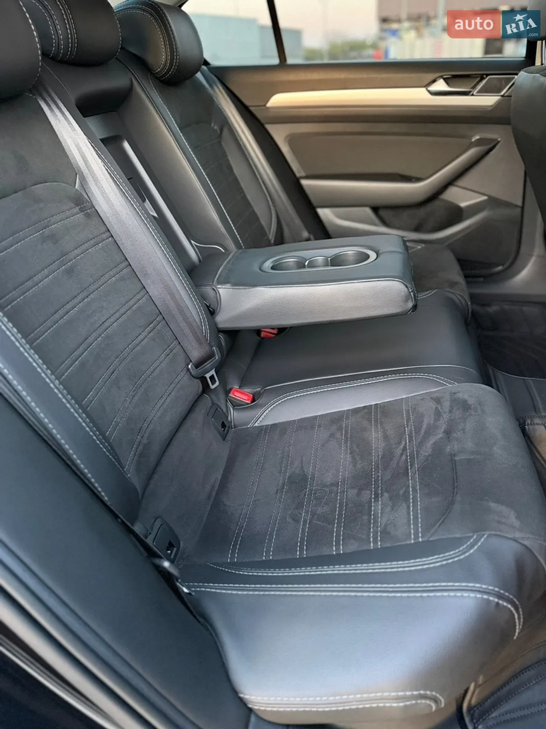 2018 Volkswagen Passat - мініатюра 9