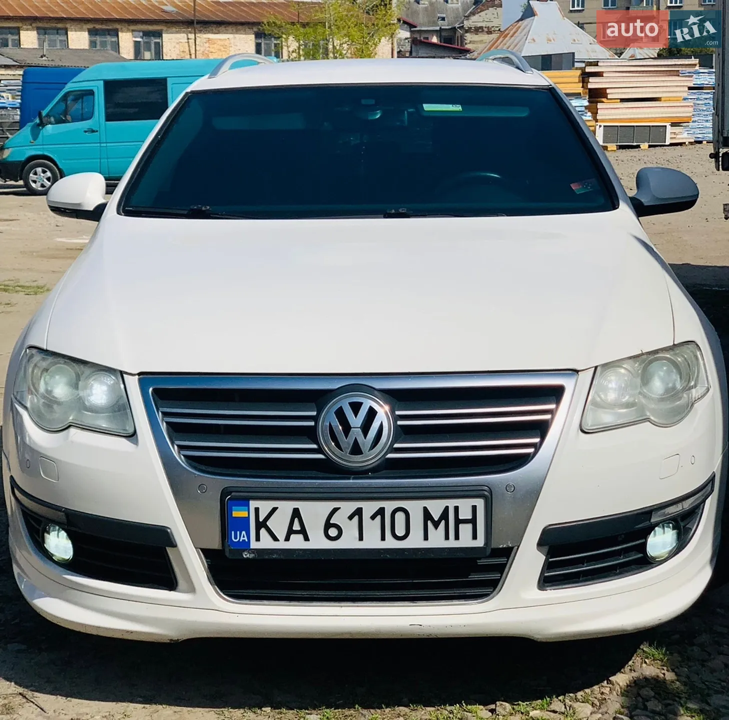 2010 Volkswagen Passat - мініатюра 2