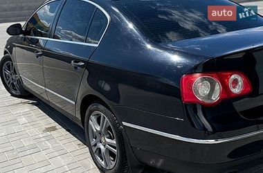 Седан Volkswagen Passat 2007 в Кременчуге