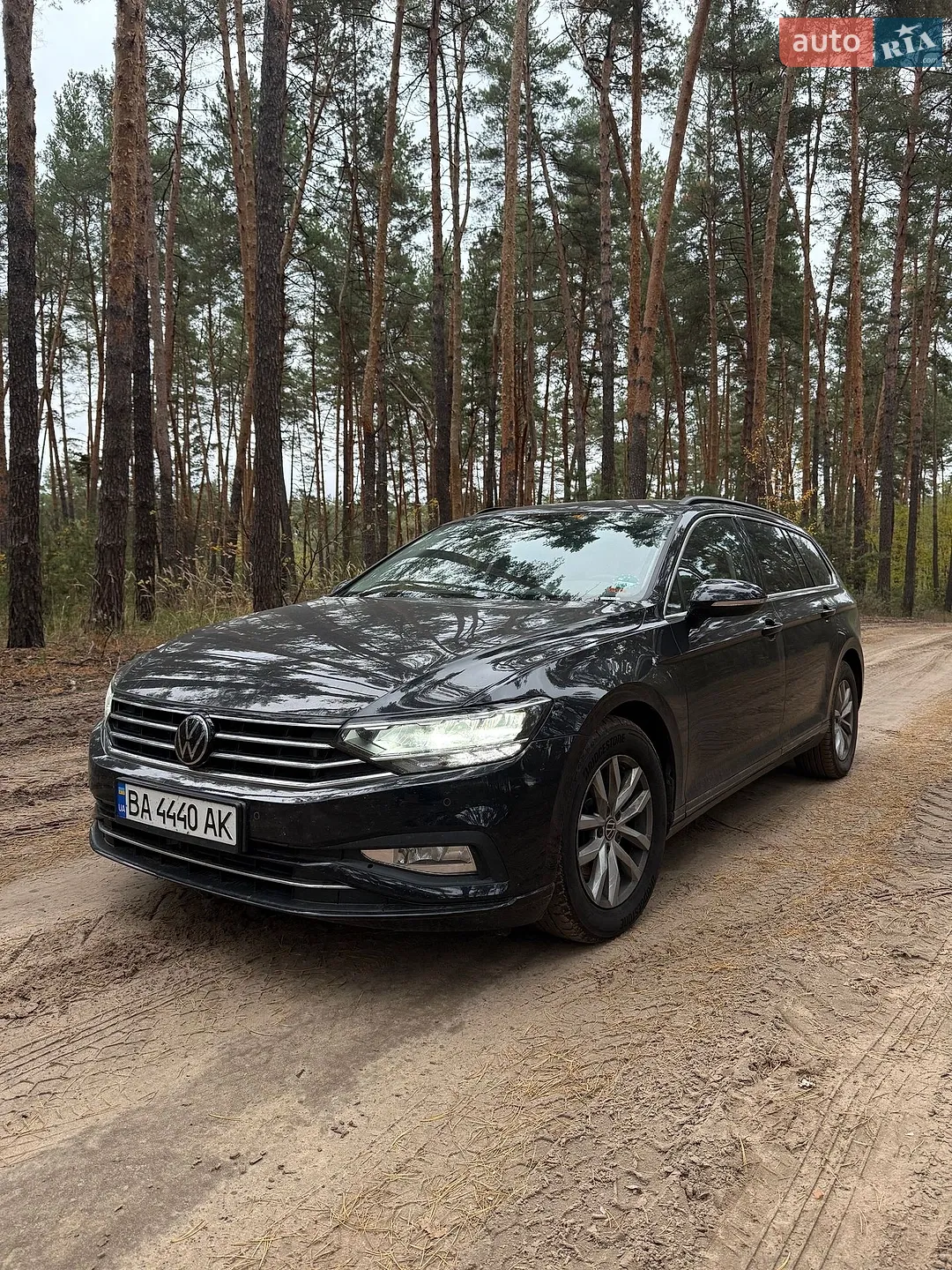 2023 Volkswagen Passat - фото 1