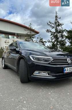 Універсал Volkswagen Passat 2016 в Києві
