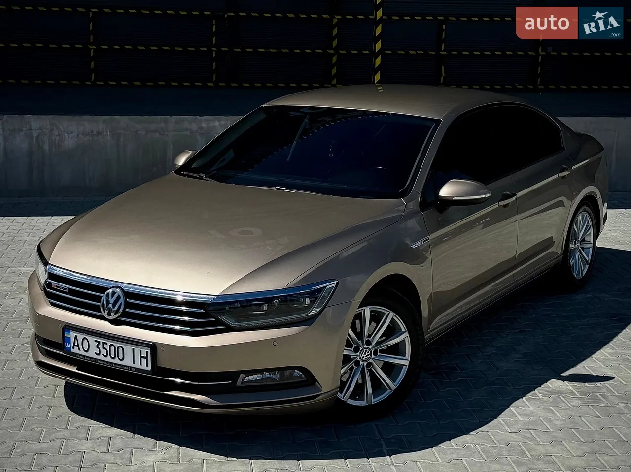 2016 Volkswagen Passat - мініатюра 20