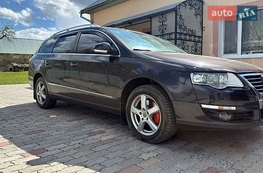 Універсал Volkswagen Passat 2008 в Золочеві