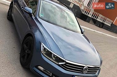 Універсал Volkswagen Passat 2015 в Хмільнику