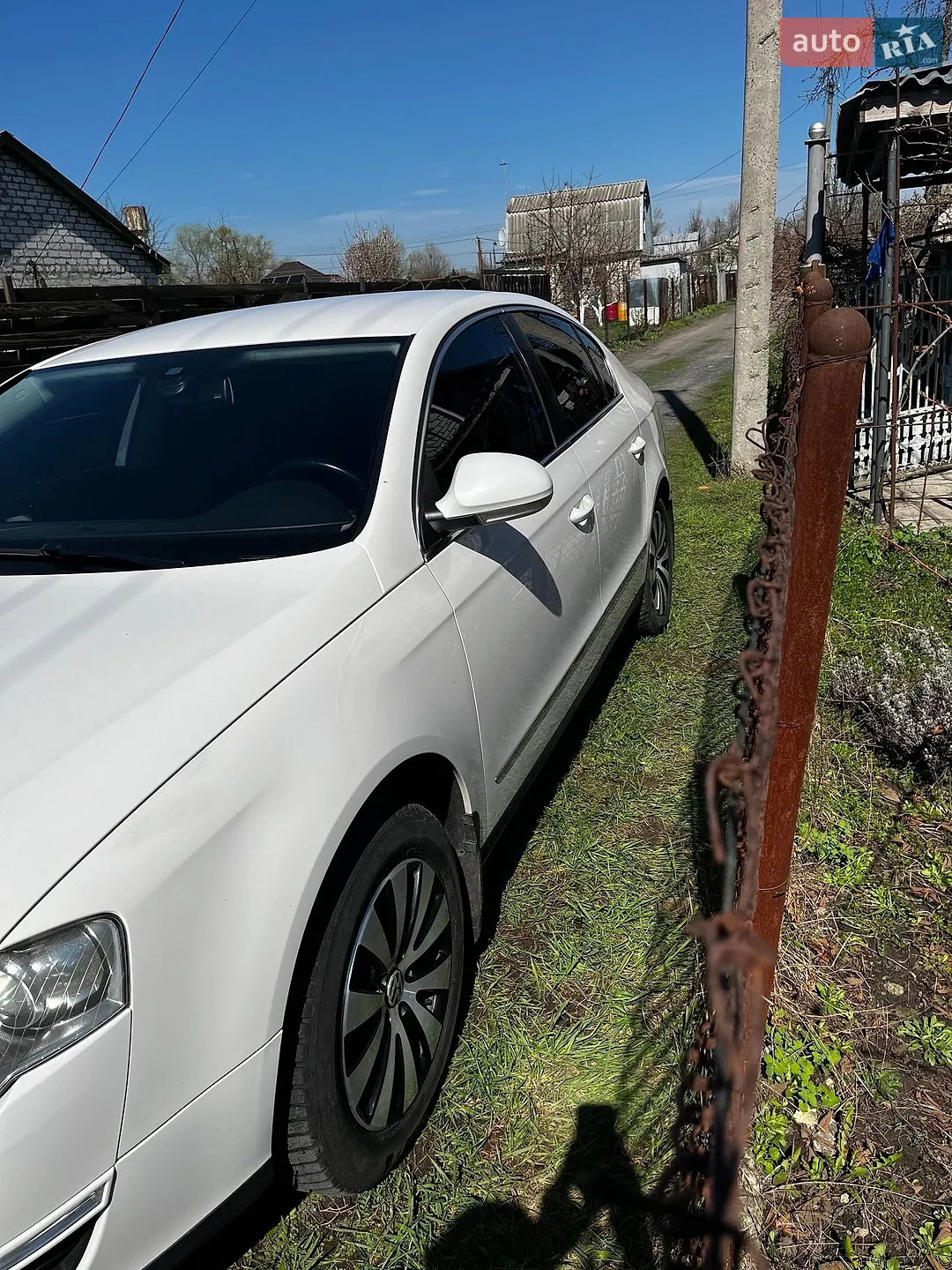 2010 Volkswagen Passat - мініатюра 3