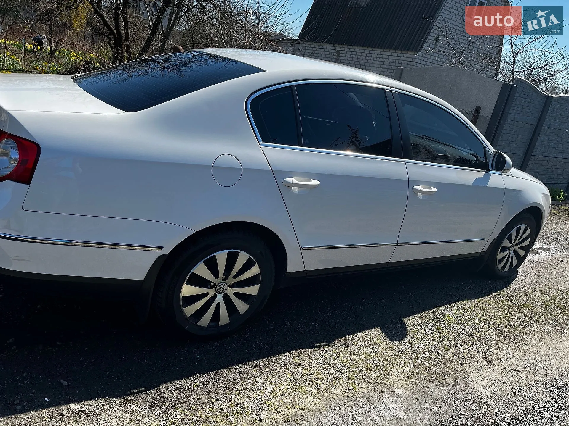 2010 Volkswagen Passat - мініатюра 6