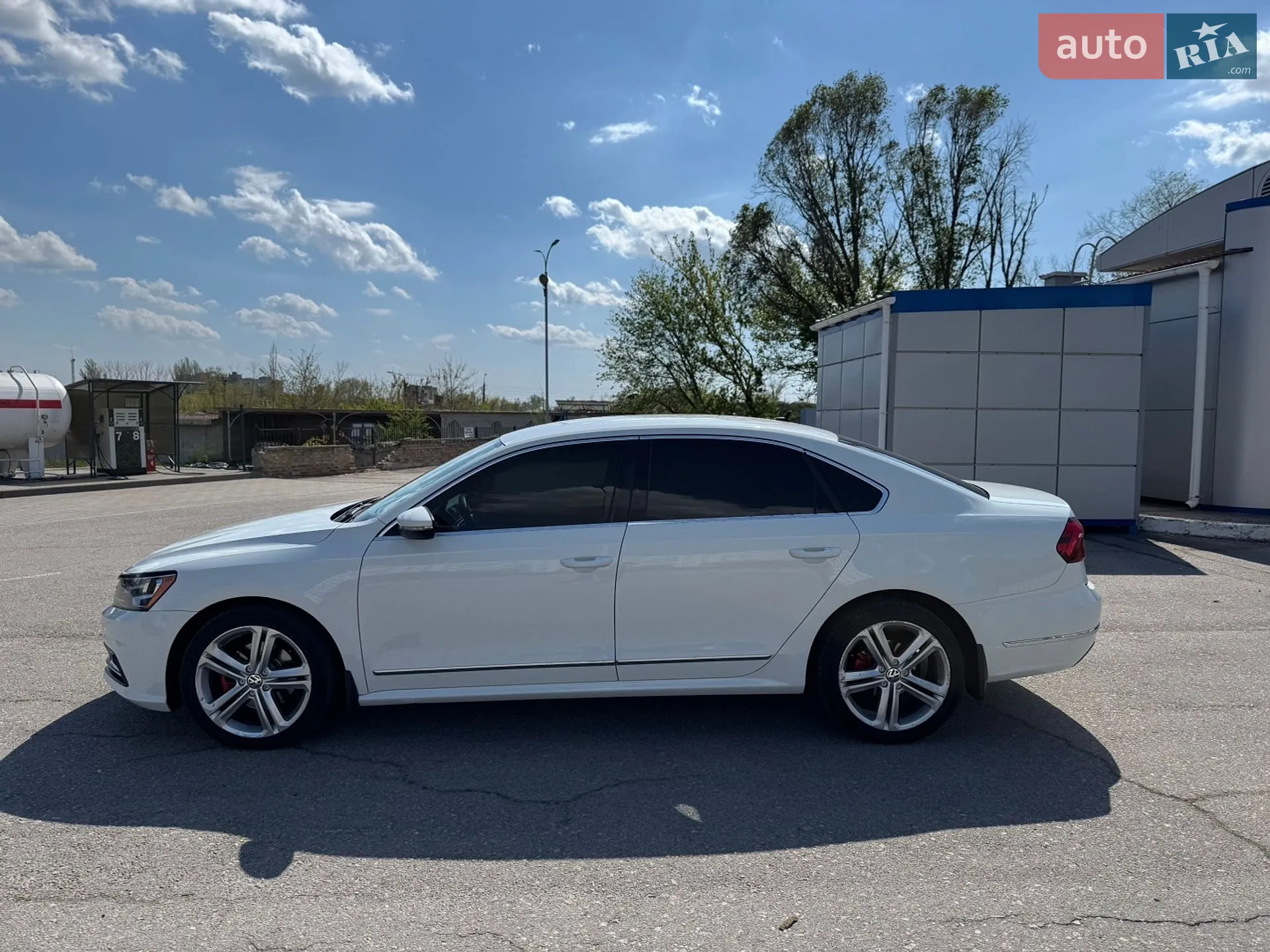 2016 Volkswagen Passat - мініатюра 8