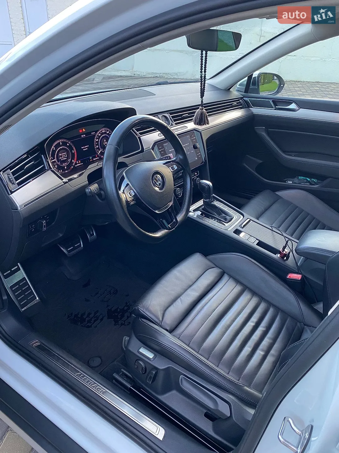 2018 Volkswagen Passat - мініатюра 10