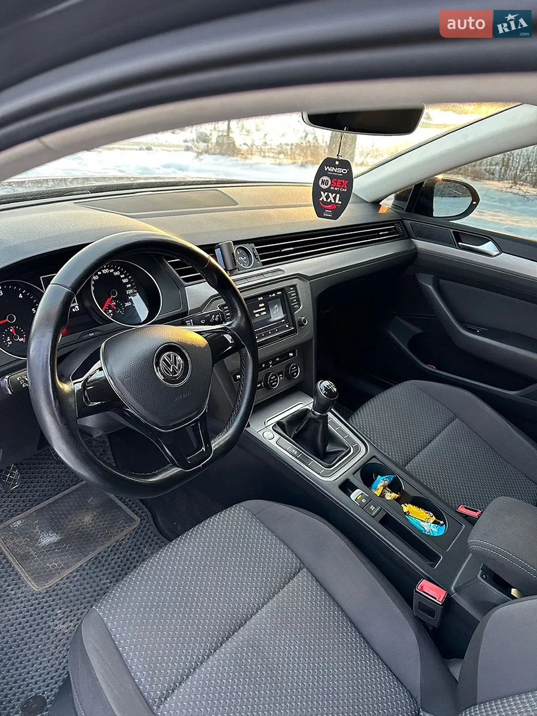2015 Volkswagen Passat - мініатюра 13