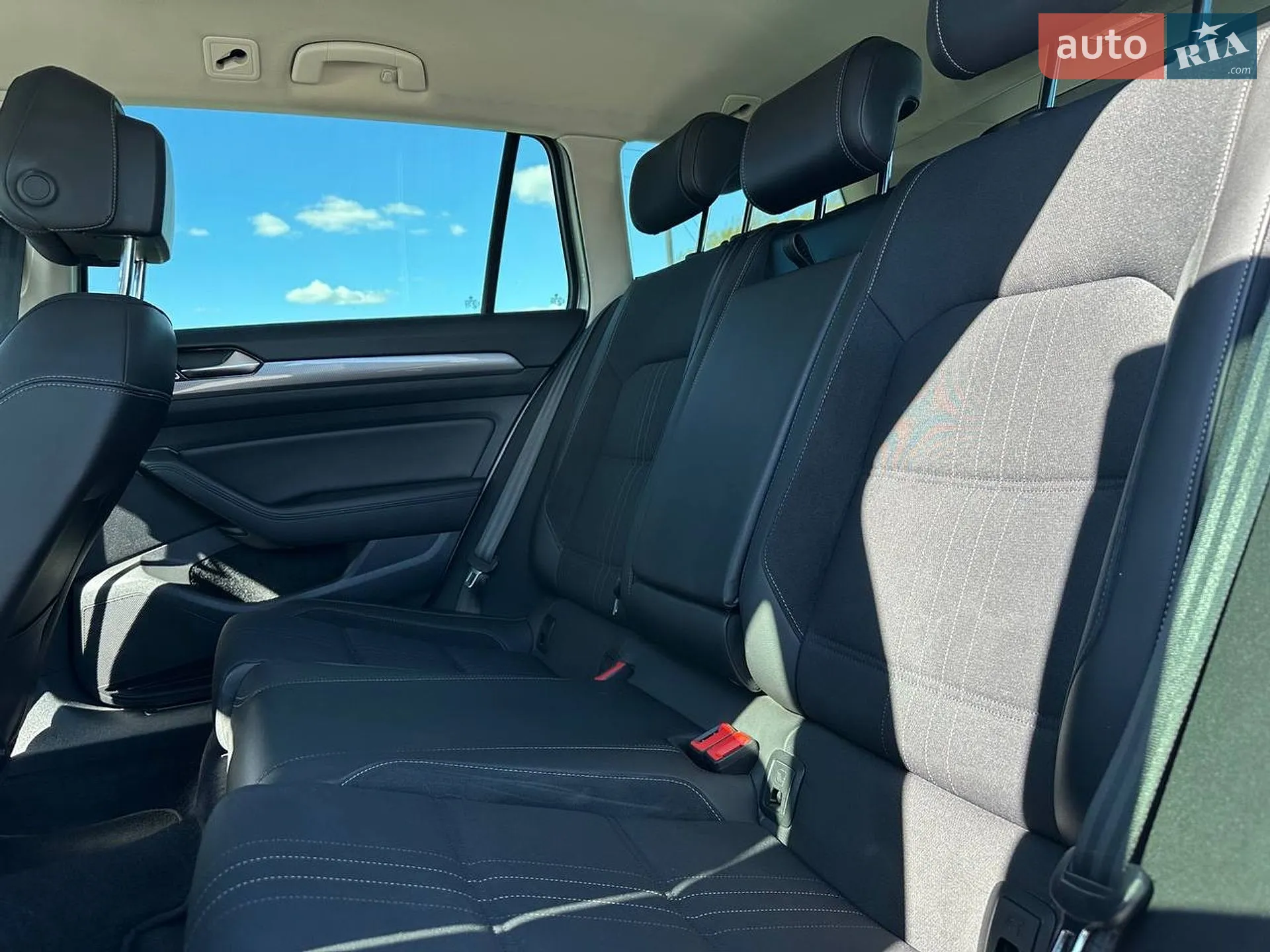 2016 Volkswagen Passat - мініатюра 20