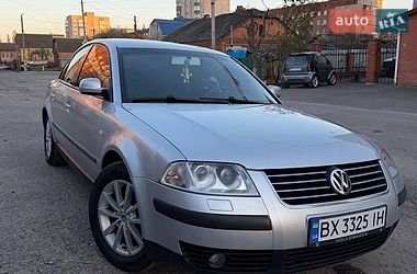 Седан Volkswagen Passat 2003 в Хмельницькому