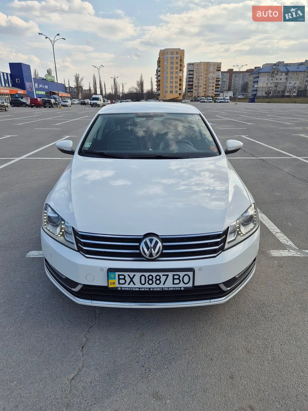 2011 Volkswagen Passat - фото 1