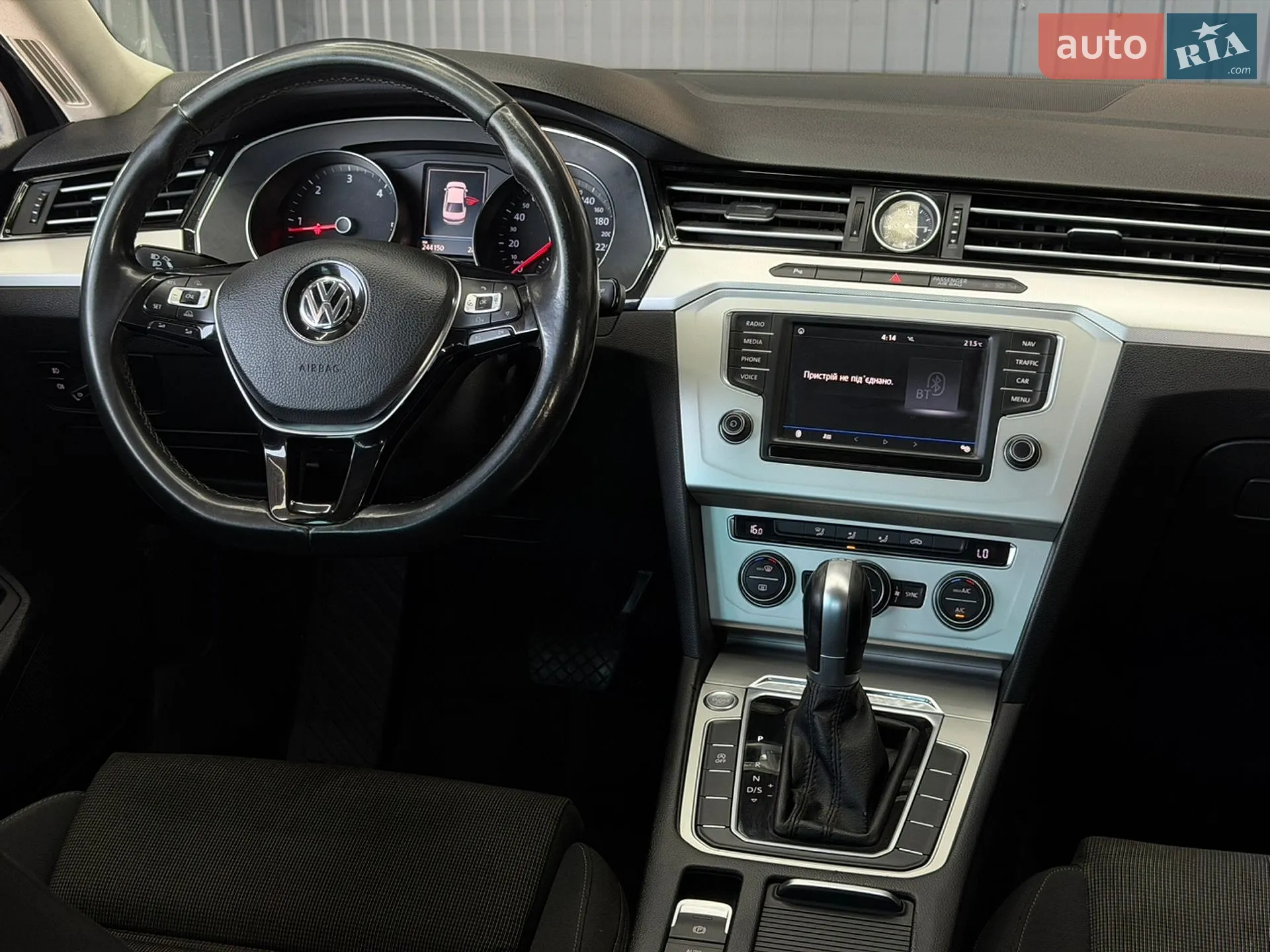2016 Volkswagen Passat - мініатюра 24