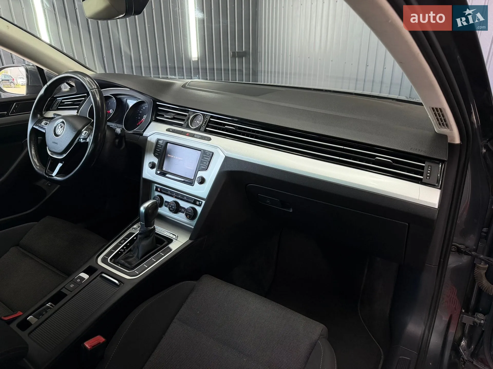 2016 Volkswagen Passat - мініатюра 31