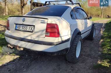 Універсал Volkswagen Passat 1999 в Тячеві