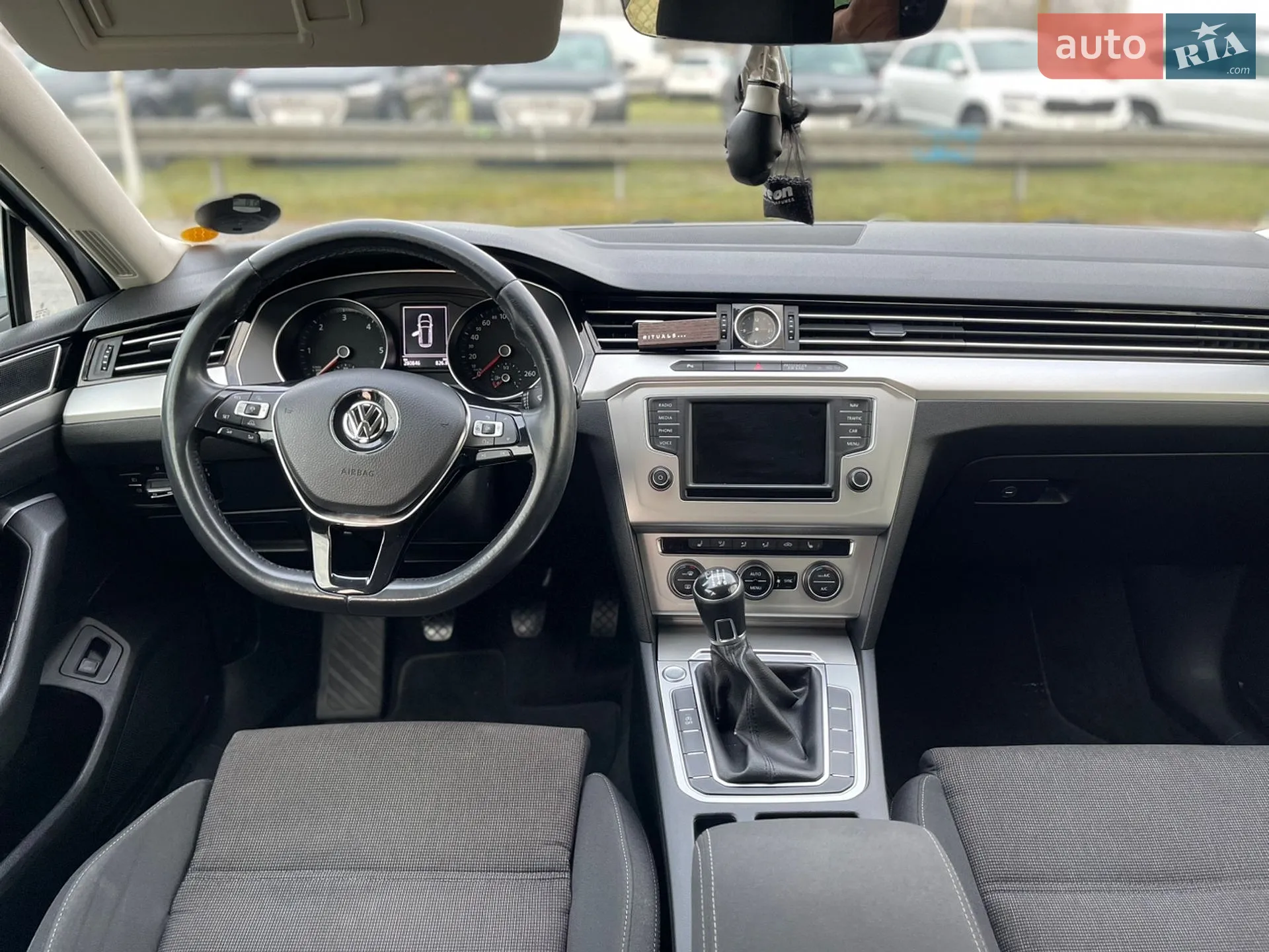 2016 Volkswagen Passat - мініатюра 12
