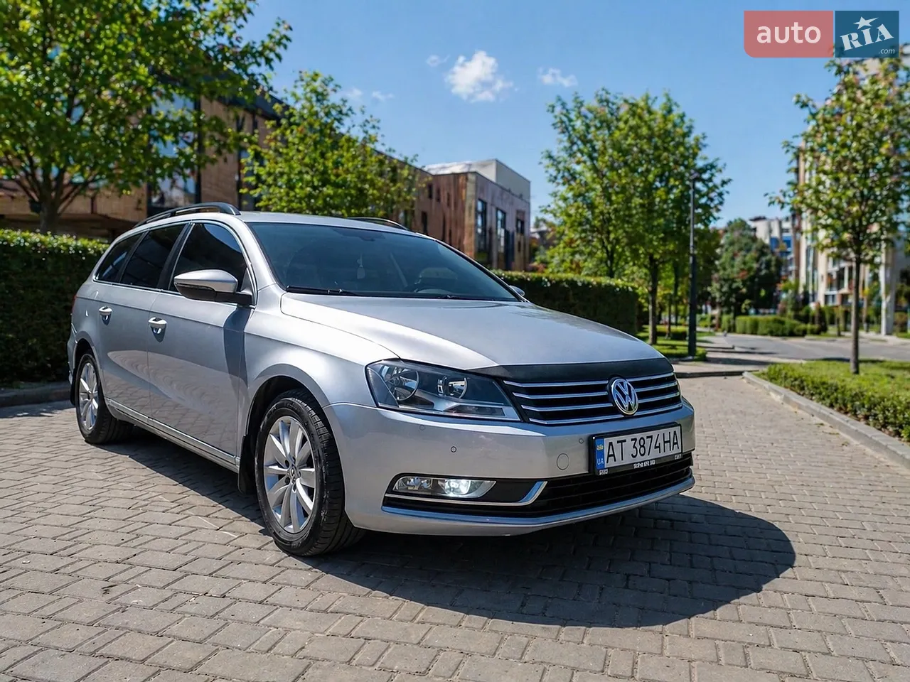 2010 Volkswagen Passat - мініатюра 9
