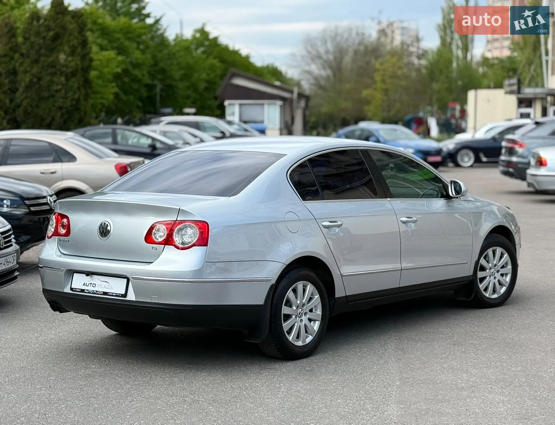 2010 Volkswagen Passat - мініатюра 25