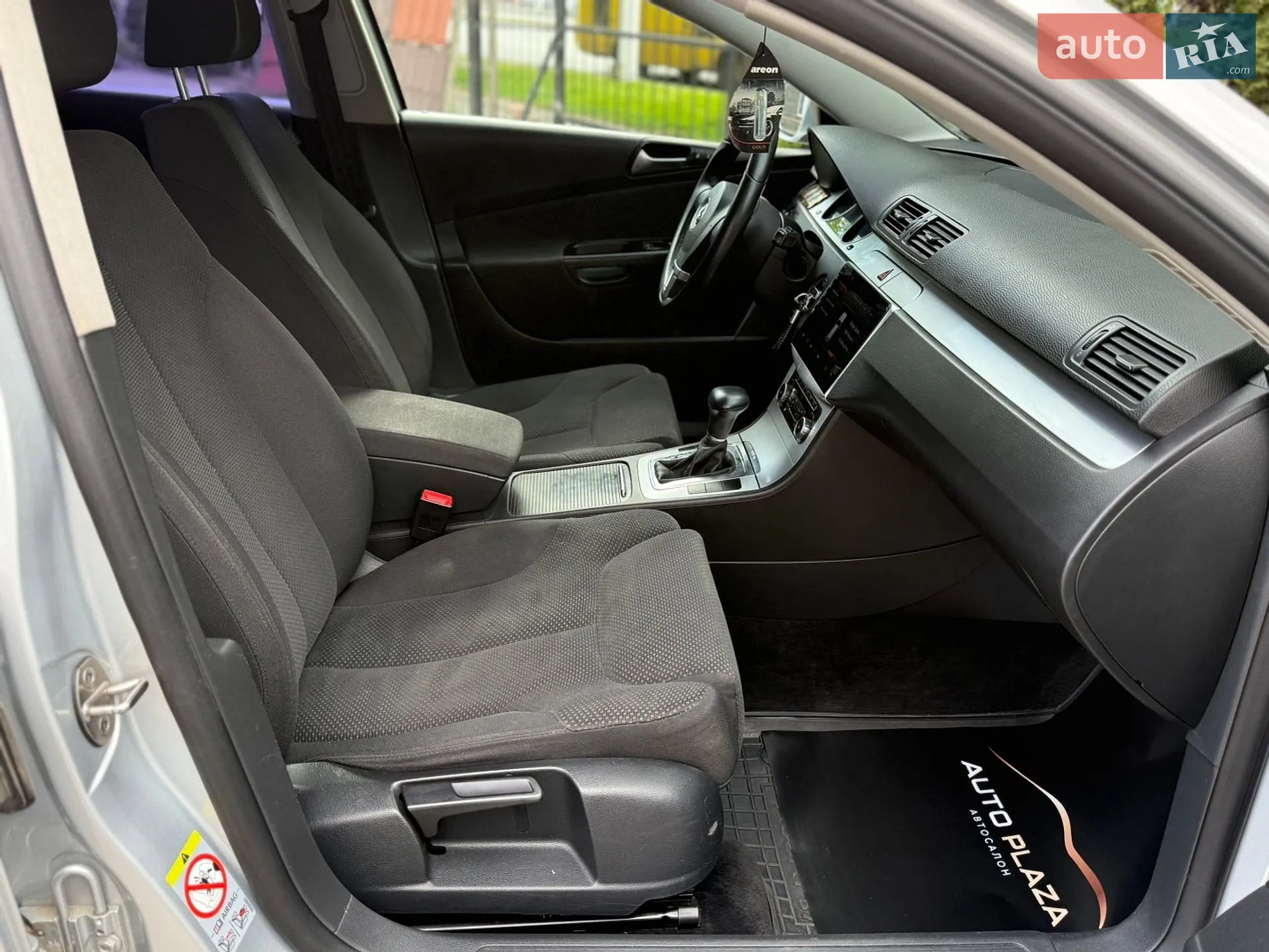 2010 Volkswagen Passat - мініатюра 37