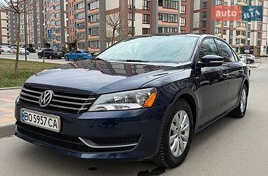 Седан Volkswagen Passat 2014 в Тернополі