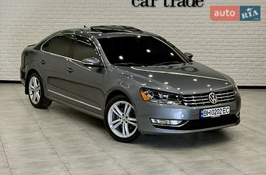 Седан Volkswagen Passat 2015 в Одессе