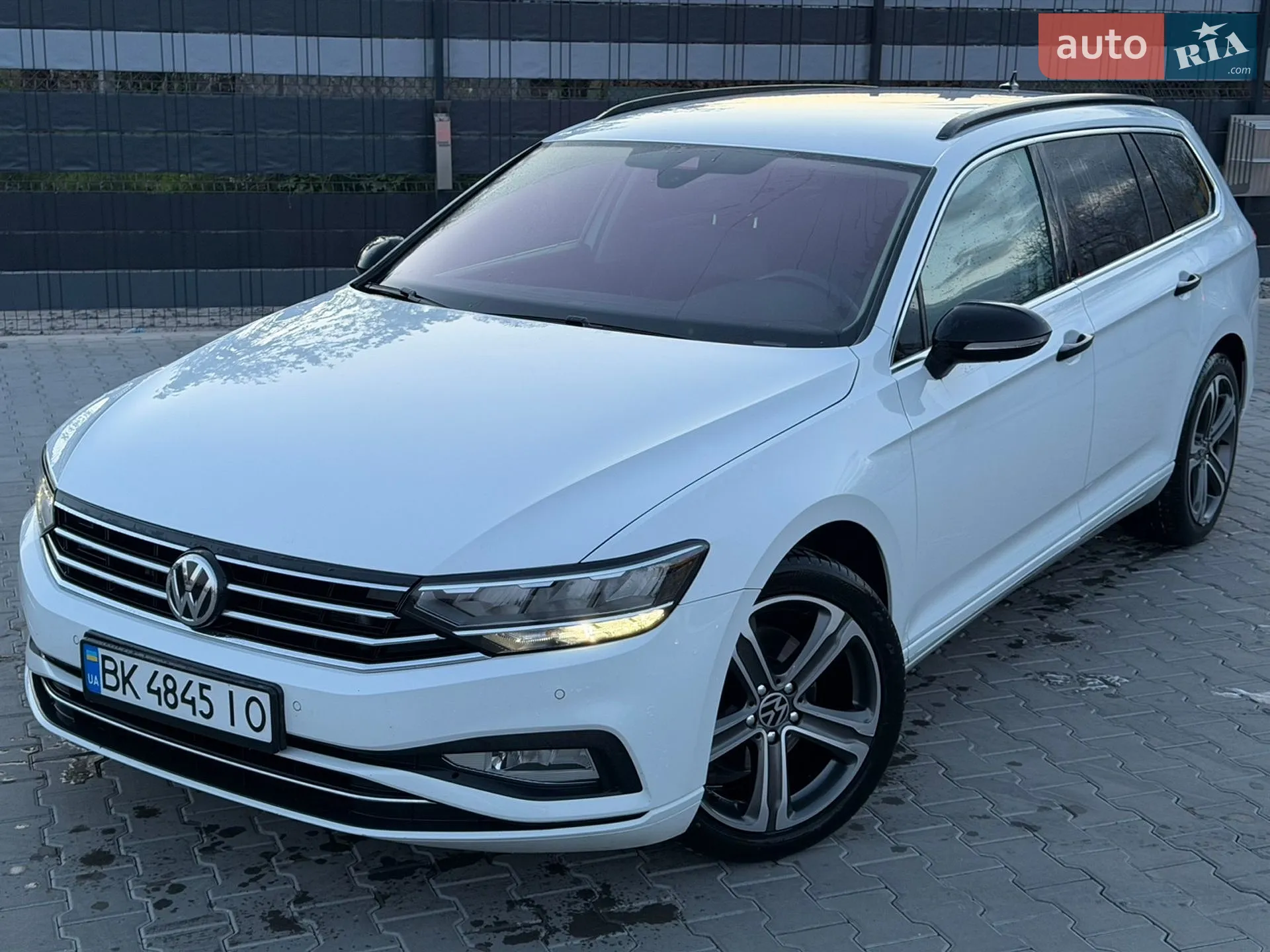 2020 Volkswagen Passat - мініатюра 2