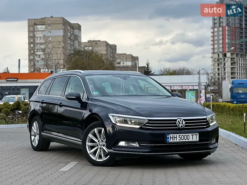 Volkswagen Passat 2018 VIN WVWZZZ3CZKE003236 фото оголошення 7 з 59