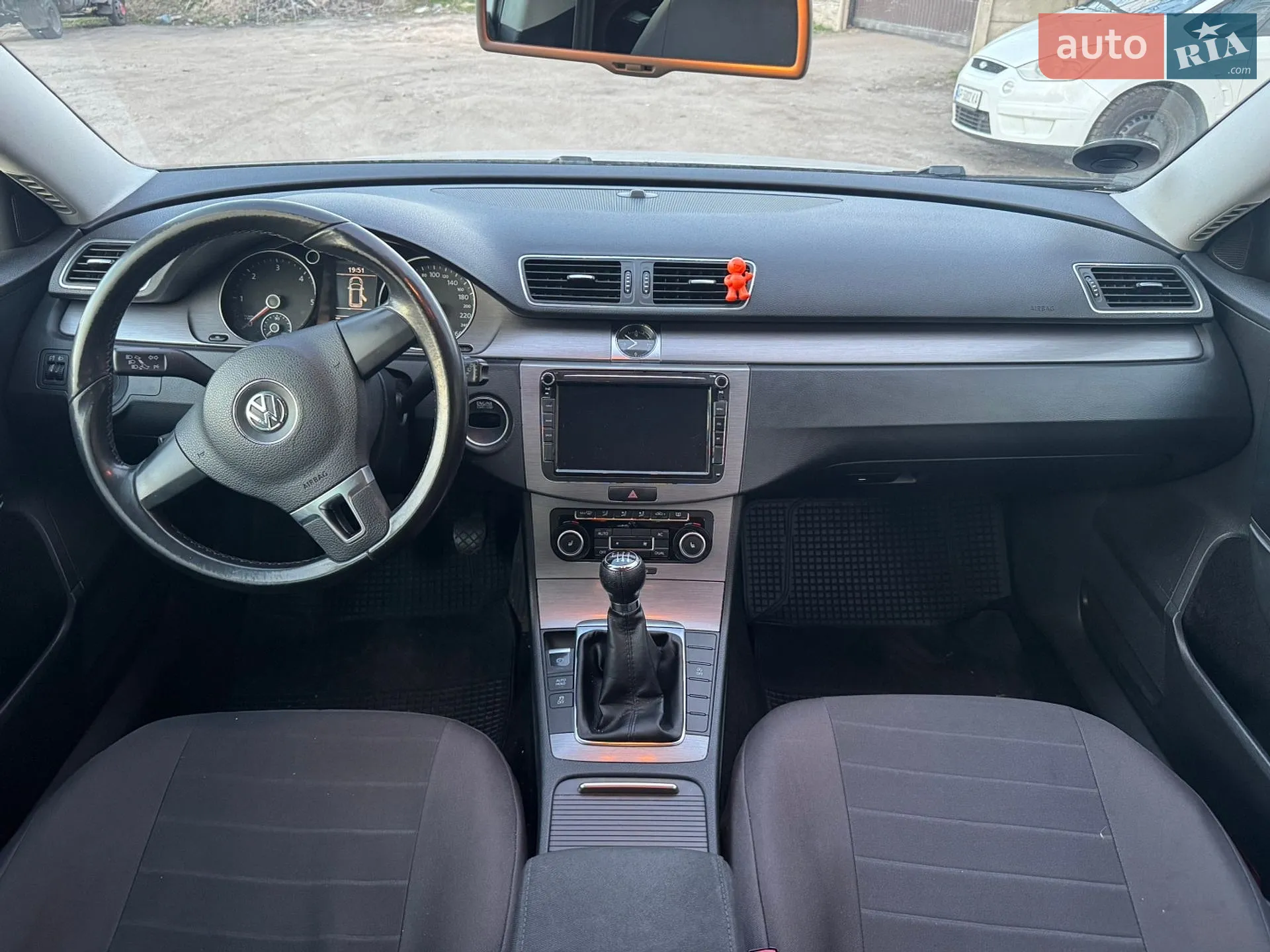 2011 Volkswagen Passat - мініатюра 9