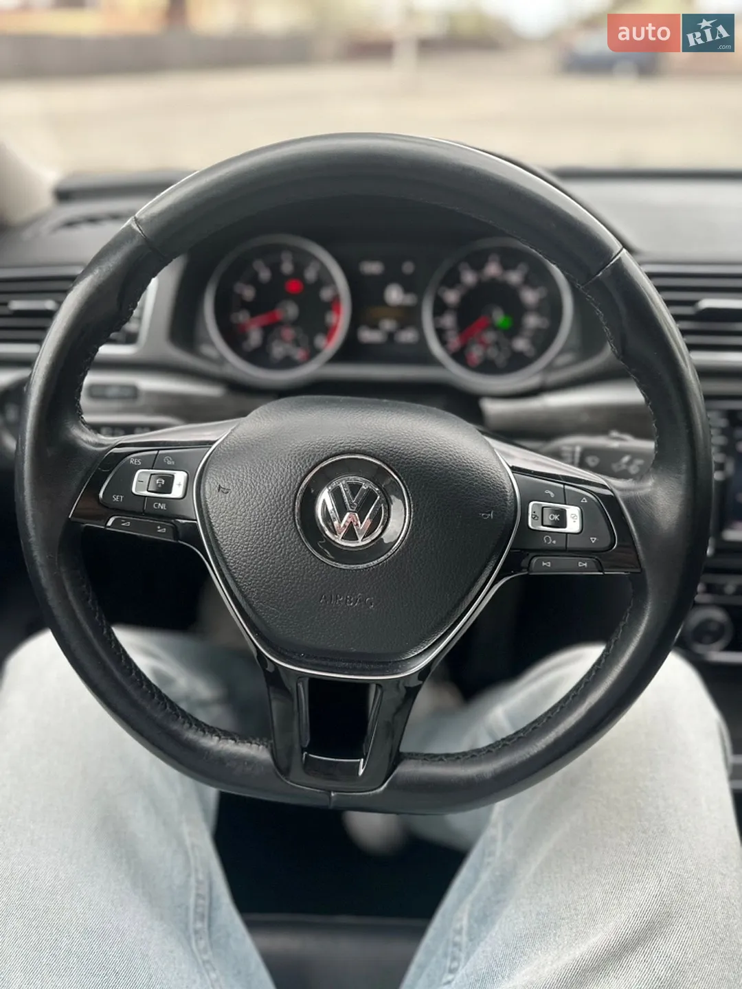 2017 Volkswagen Passat - мініатюра 22